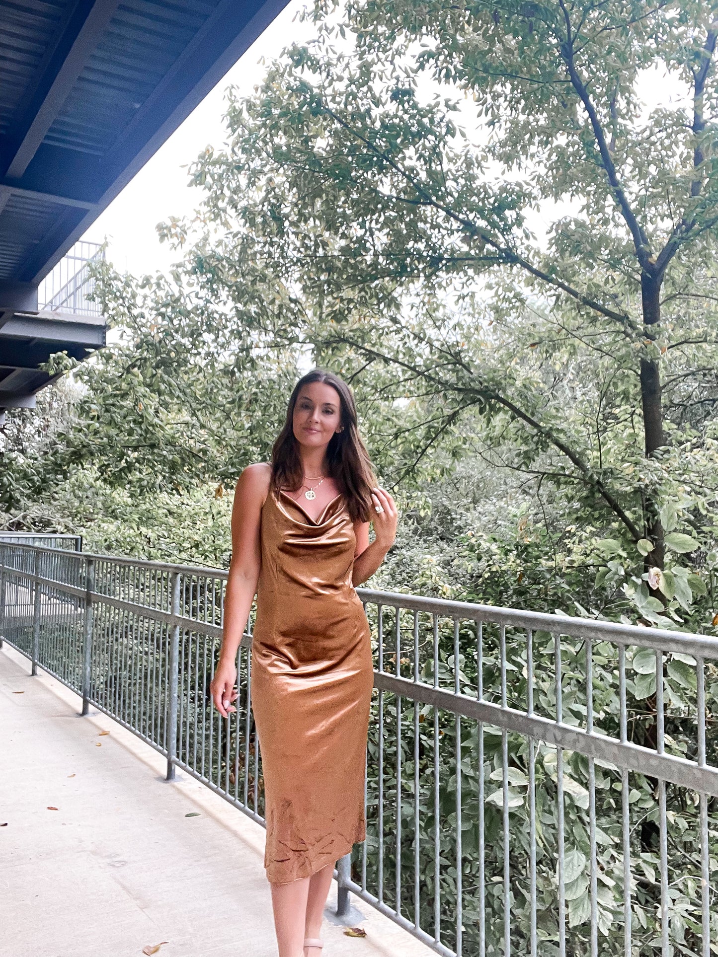 Cowl neck Velvet Midi
