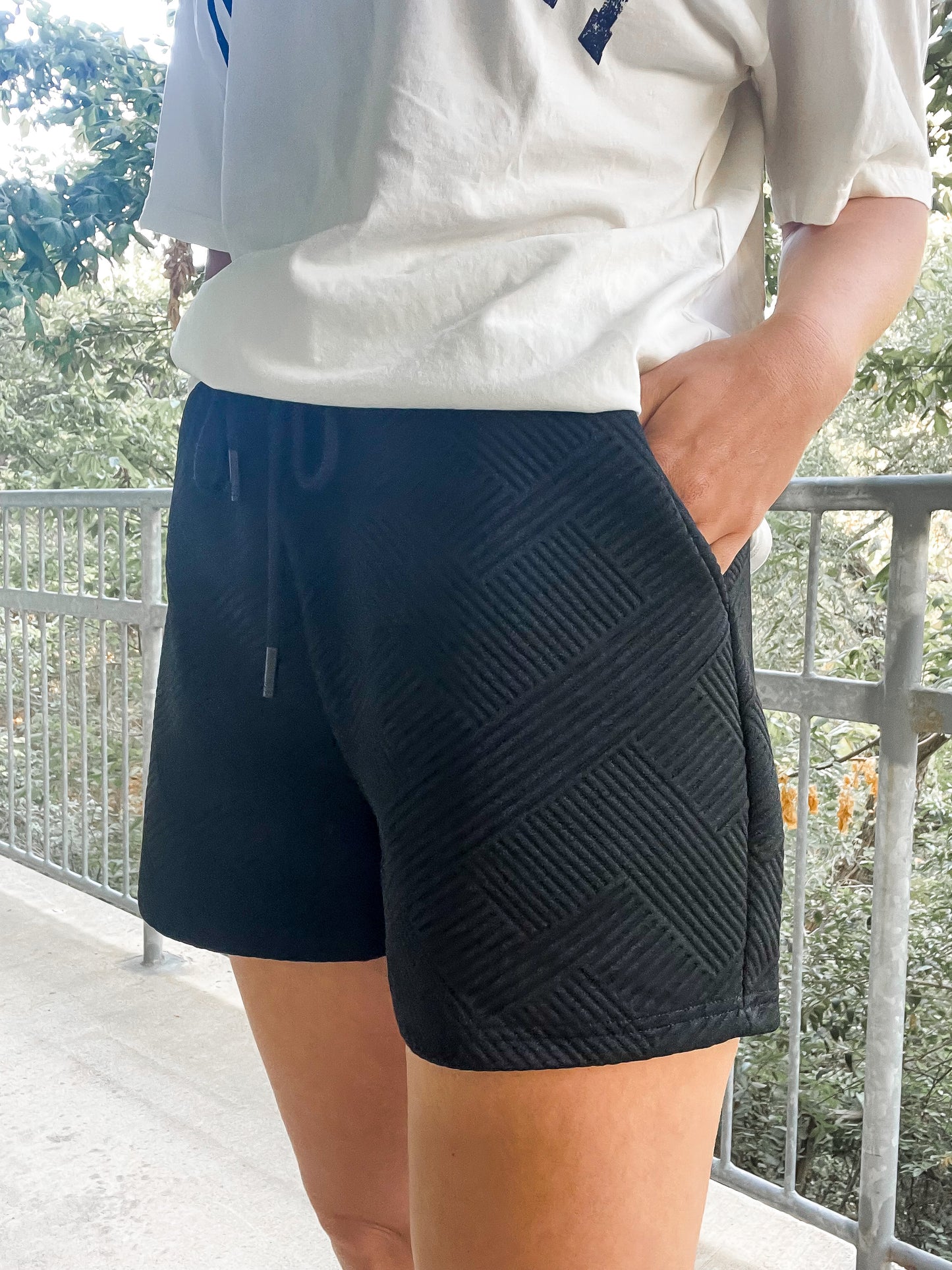 Jacquard Drawstring Shorts - Black