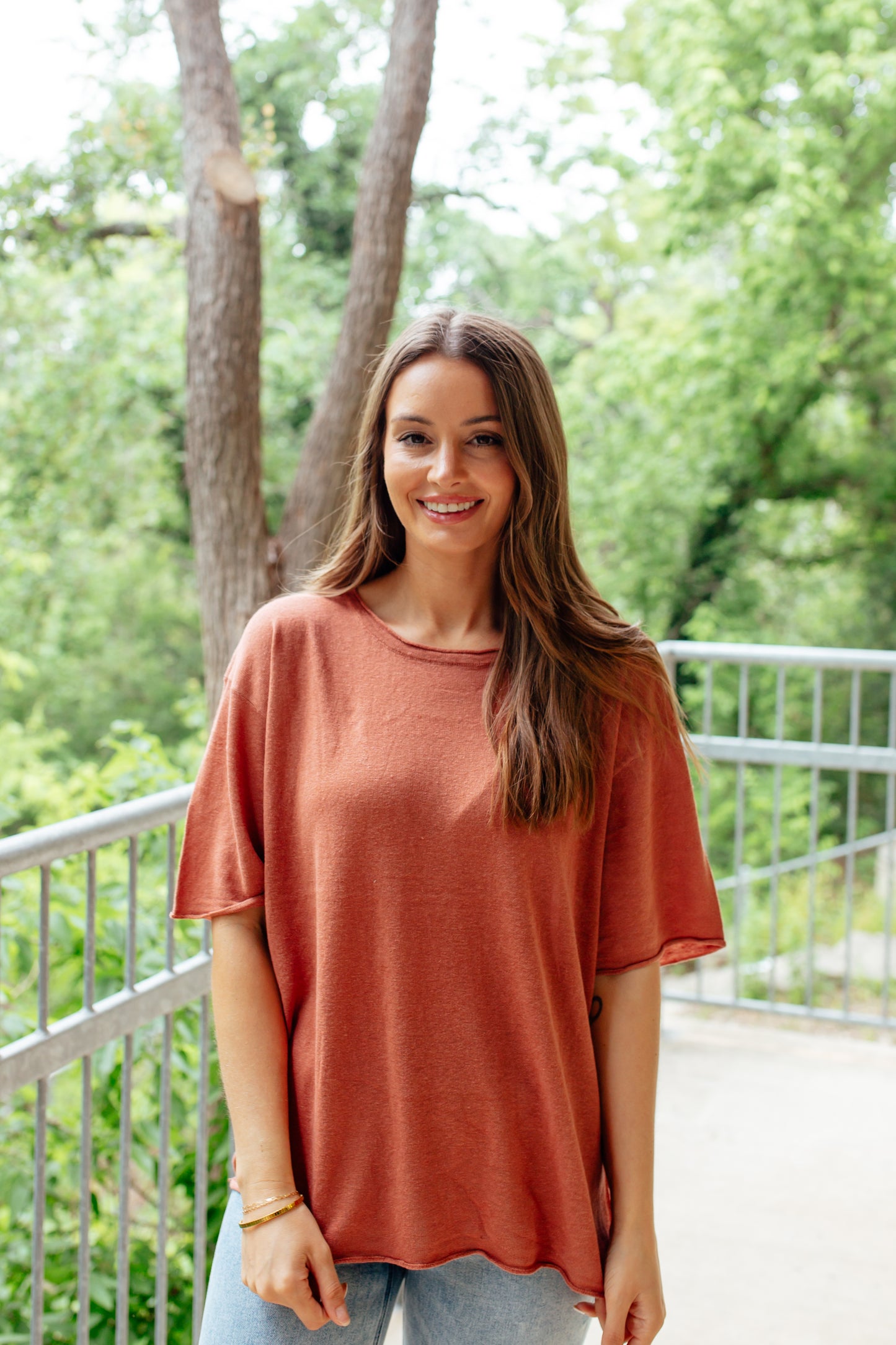 Linen Scoop Neck Tee- Rust