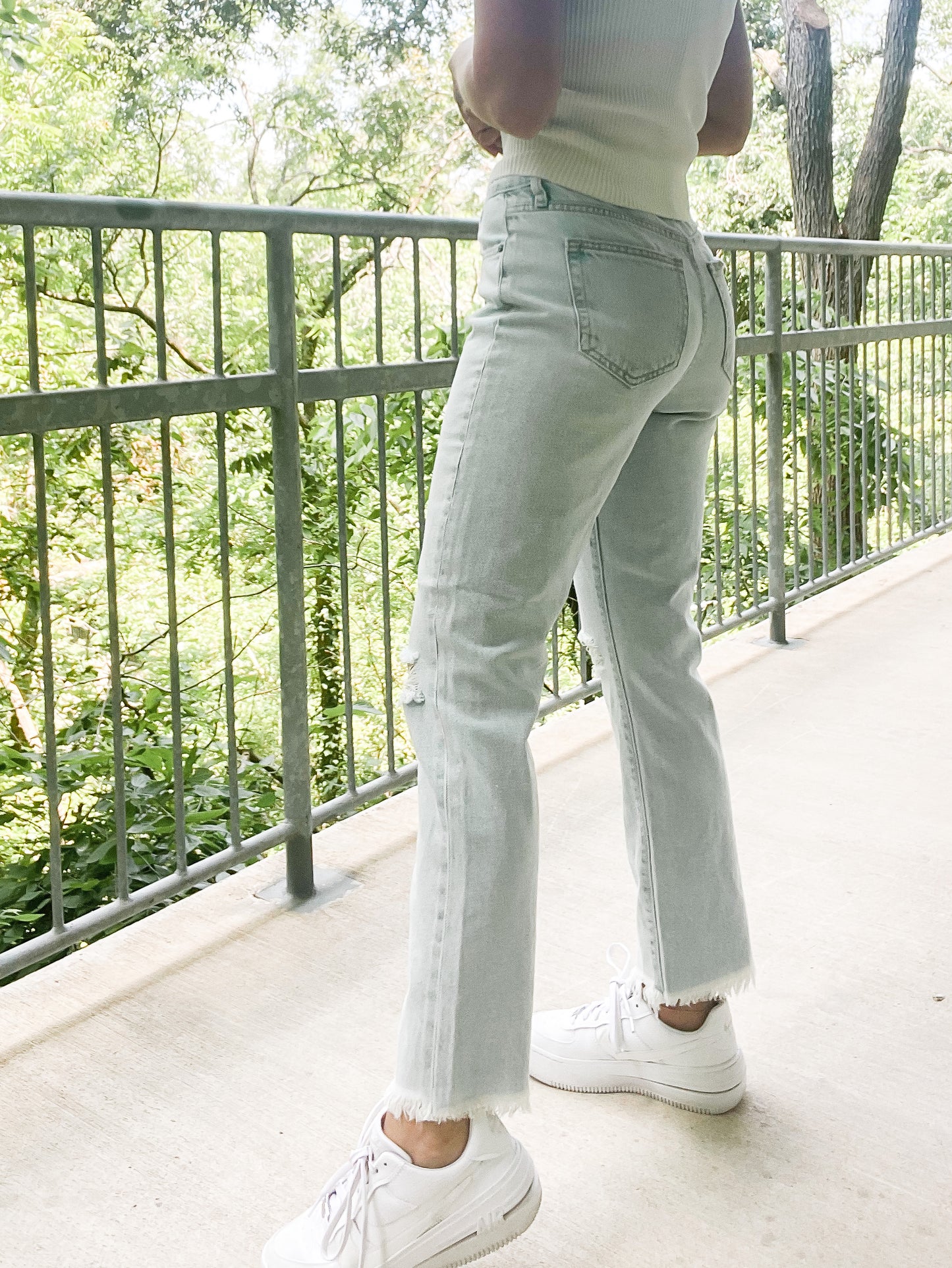 Tracy High Rise Cropped Straight