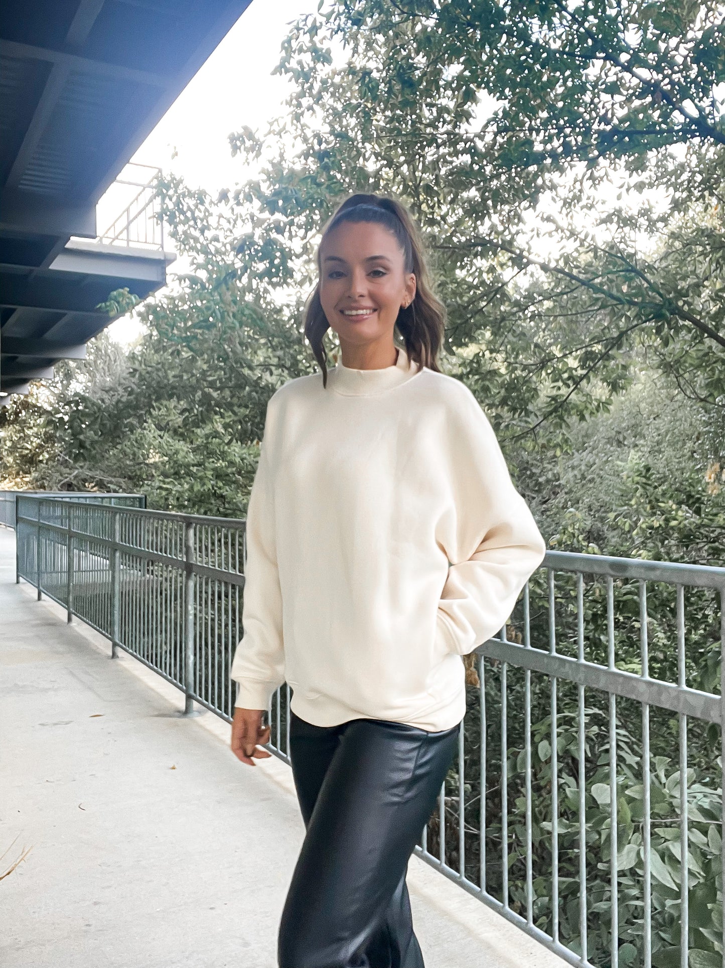 The Tory Sweater - cream
