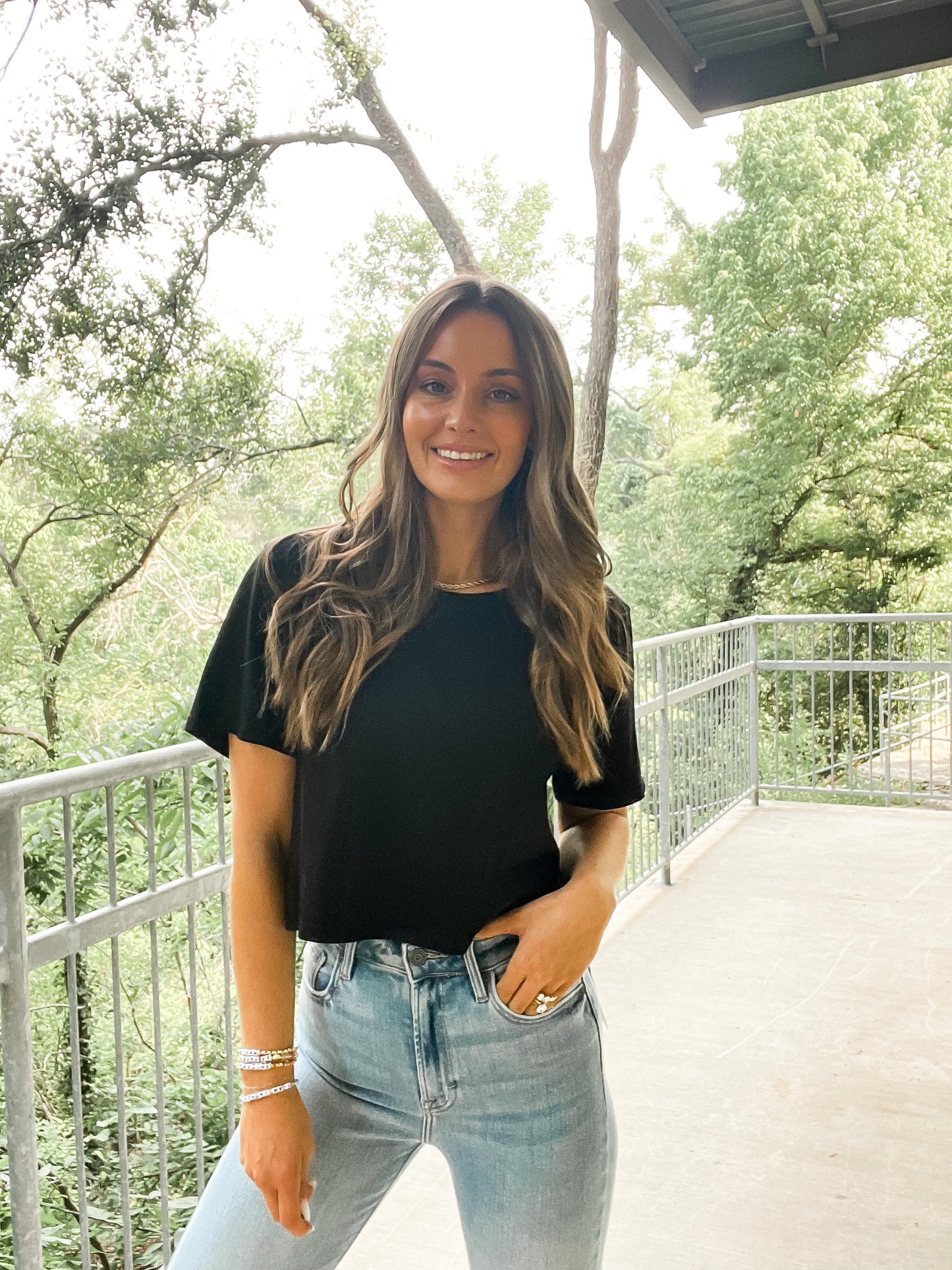 Cropped Tee - Black