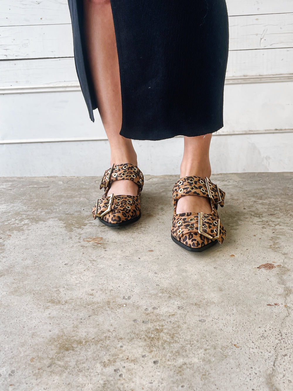 Leopard Buckle Flat