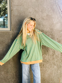  Striped Crewneck Pullover