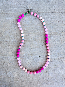  Glass Bead Necklace - Pink Party