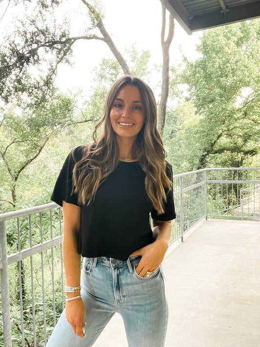 Cropped Tee - Black