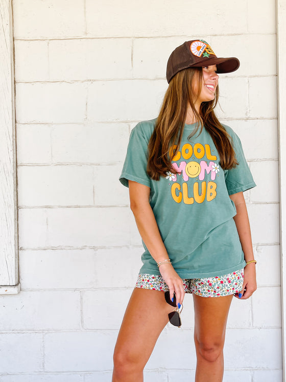 Cool Moms Club Tee