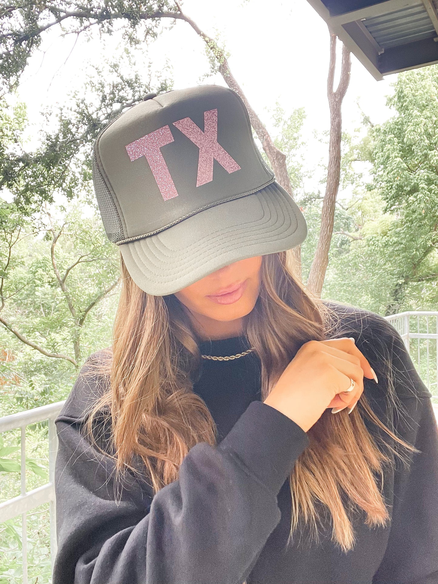 TX - hat